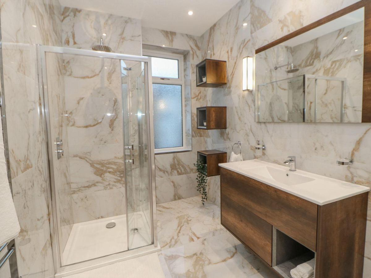 16 Seafield Terrace Villa South Shields Luaran gambar